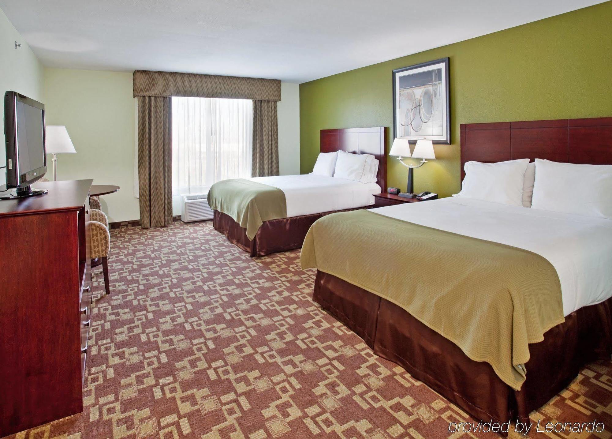 Holiday Inn Express Hotel & Suites St. Charles By Ihg Saint Charles Zimmer foto